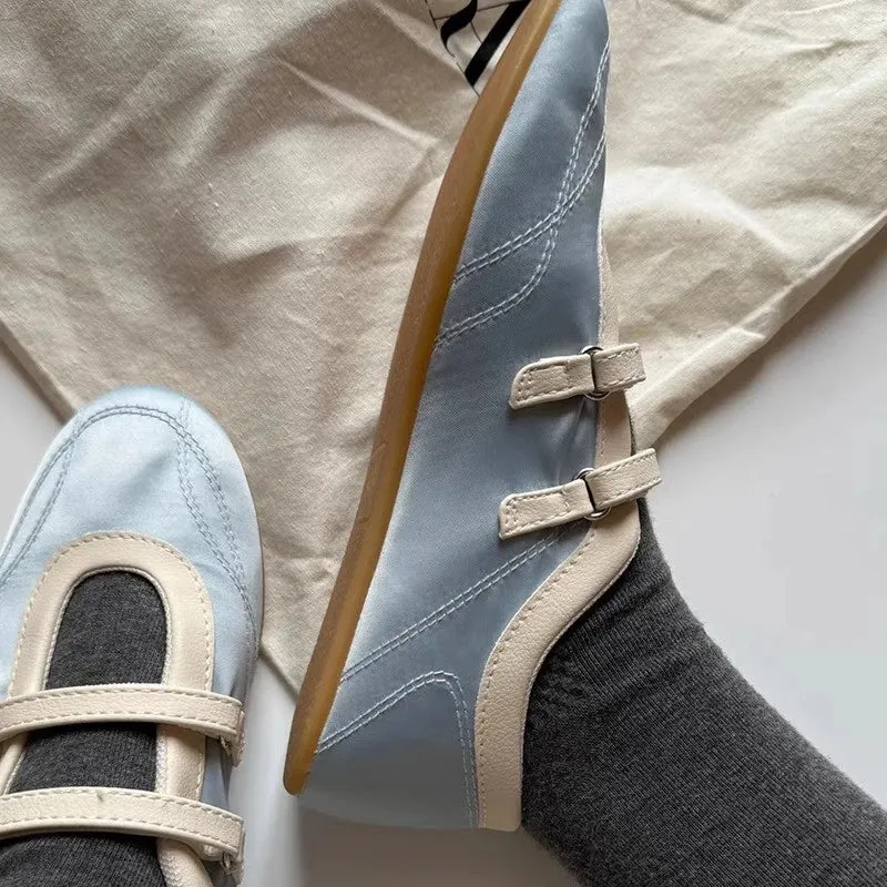 Banded Flat Sneakers