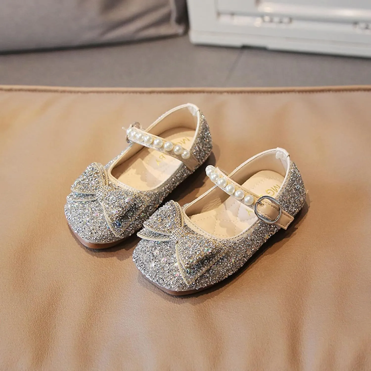 Fashion Autumn Girls Casual Shoes Rhinestone Sequin Bow Buckle Dress Shoes Dance Shoes Cute Shoes (Silver, 3.5-4 Years)