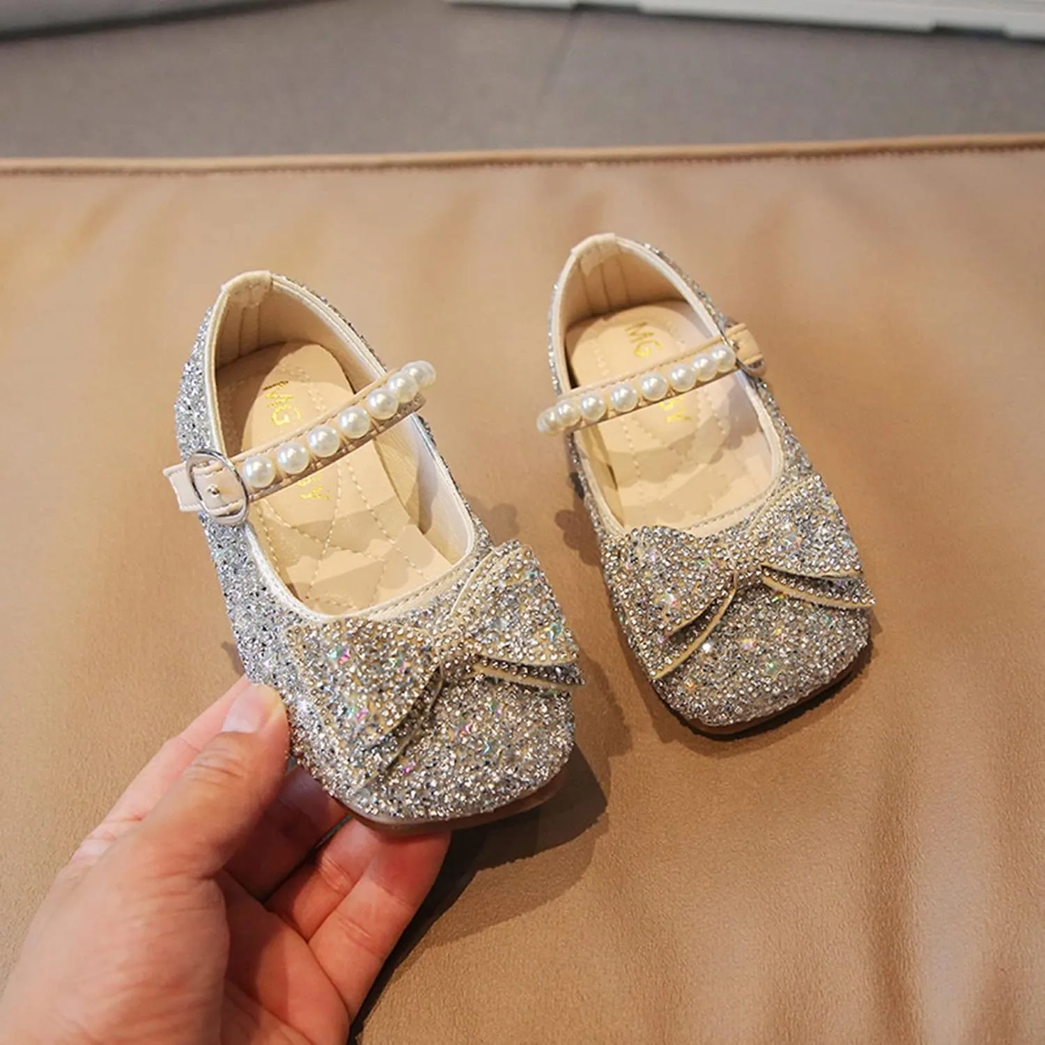 Fashion Autumn Girls Casual Shoes Rhinestone Sequin Bow Buckle Dress Shoes Dance Shoes Cute Shoes (Silver, 3.5-4 Years)
