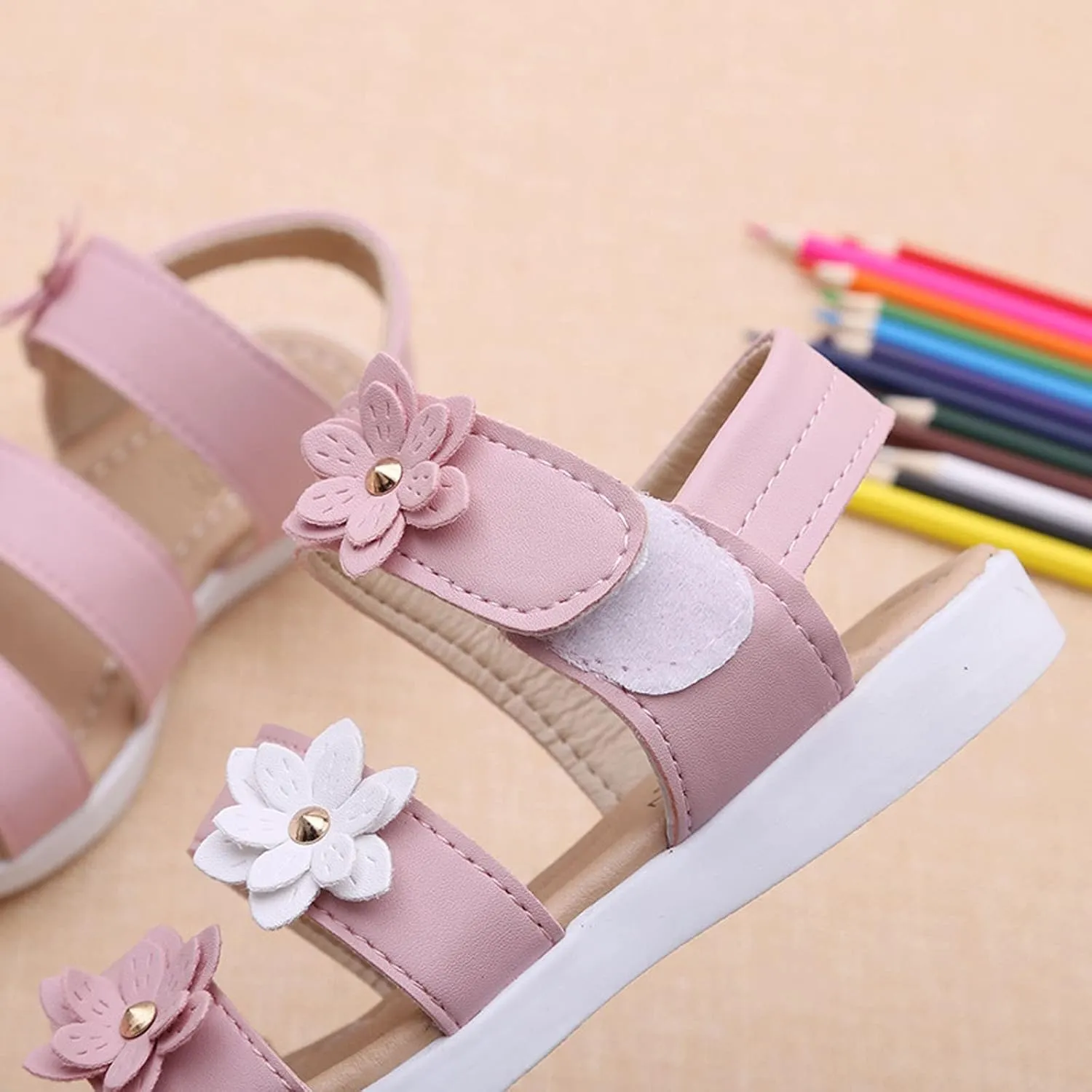 Girl's Open Toe Flowers Sandals Summer Cute Beach Play Flat Shoes for Kids Soft Sole Wedding Party Prom Shoes