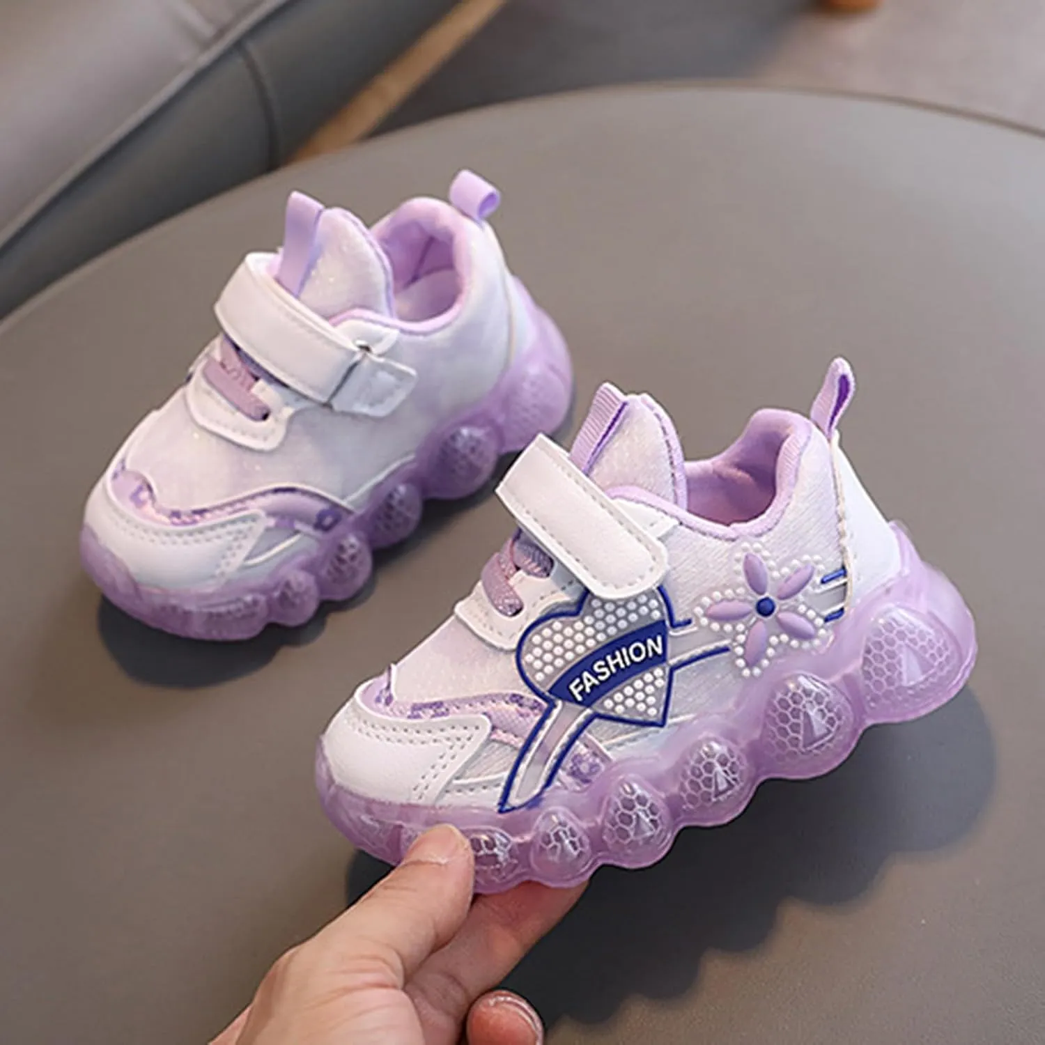 Kids Light Up Shoes Girls Boys Breathable Luminous Soft Sole Running Sports Sneaker Lace-Up Casual Toddler 9 Shoe