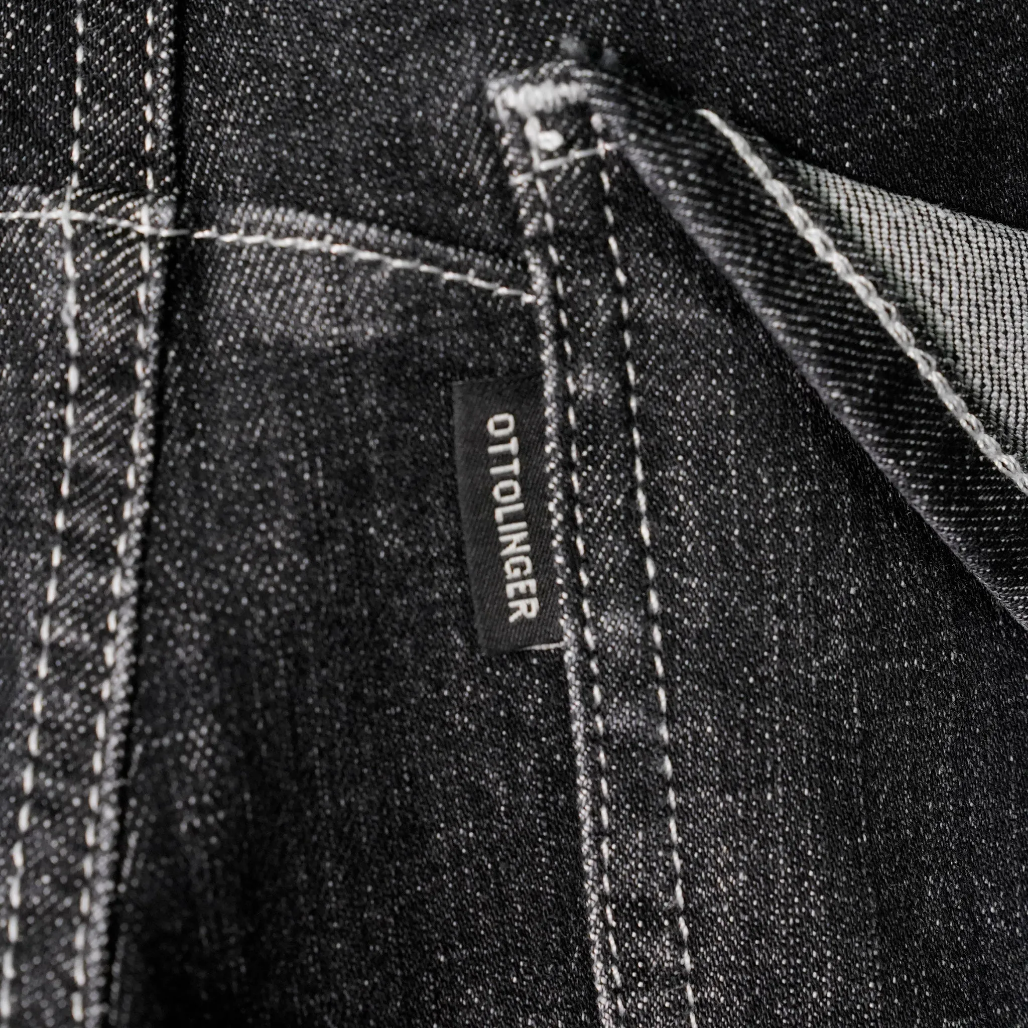 OPEN BACK JEANS / BLACK WASH