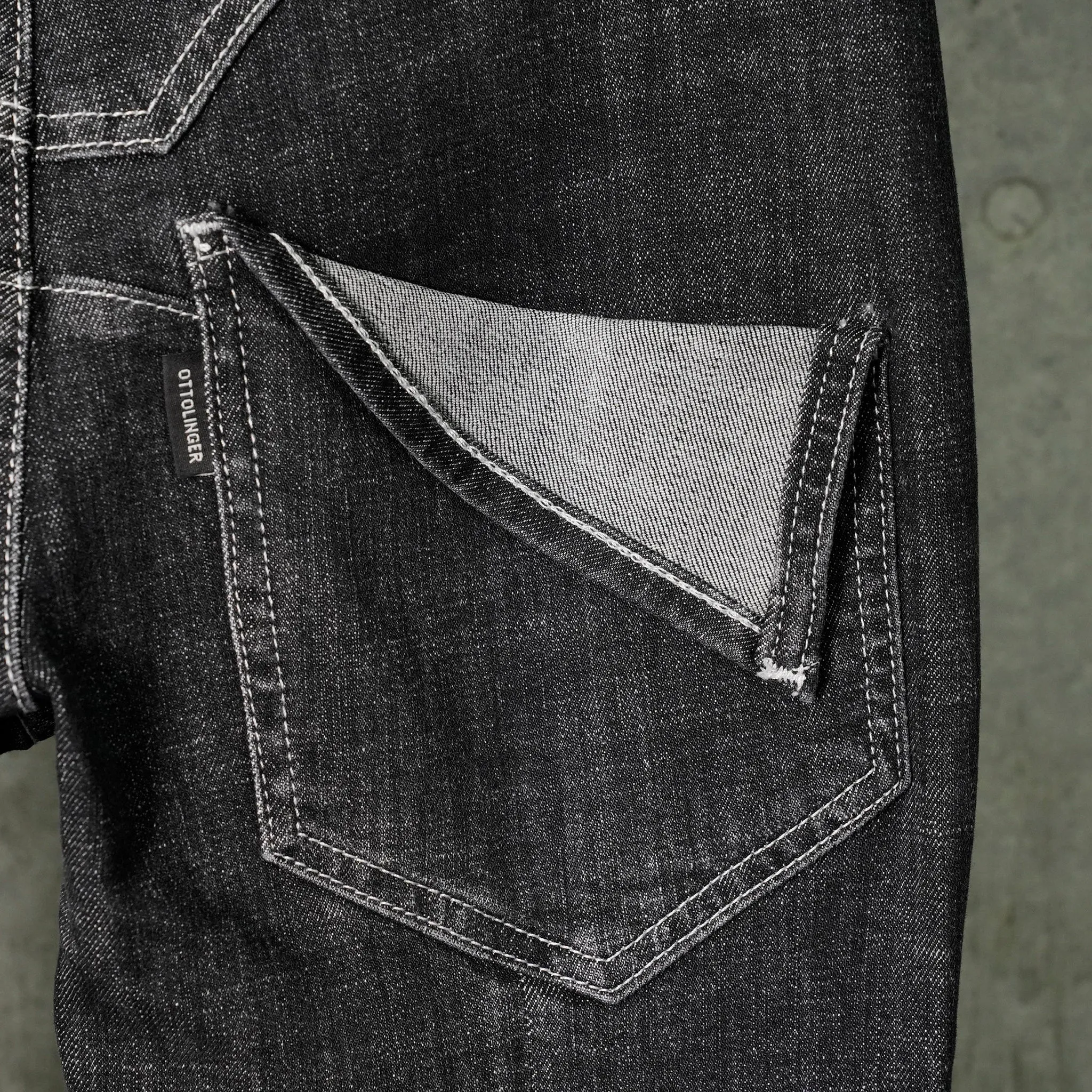 OPEN BACK JEANS / BLACK WASH